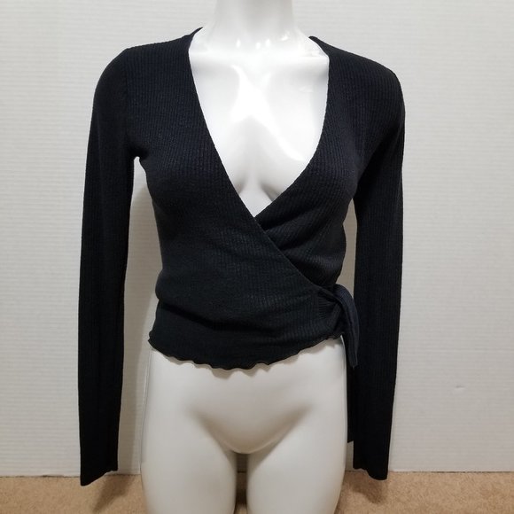 Abercrombie & Fitch sweater XS ribbed v-neck wrap scalloped lettuce hem stretch - Picture 1 of 13